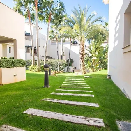 Modern & Peaceful 2br W/parking - Medina Banus Apartman *